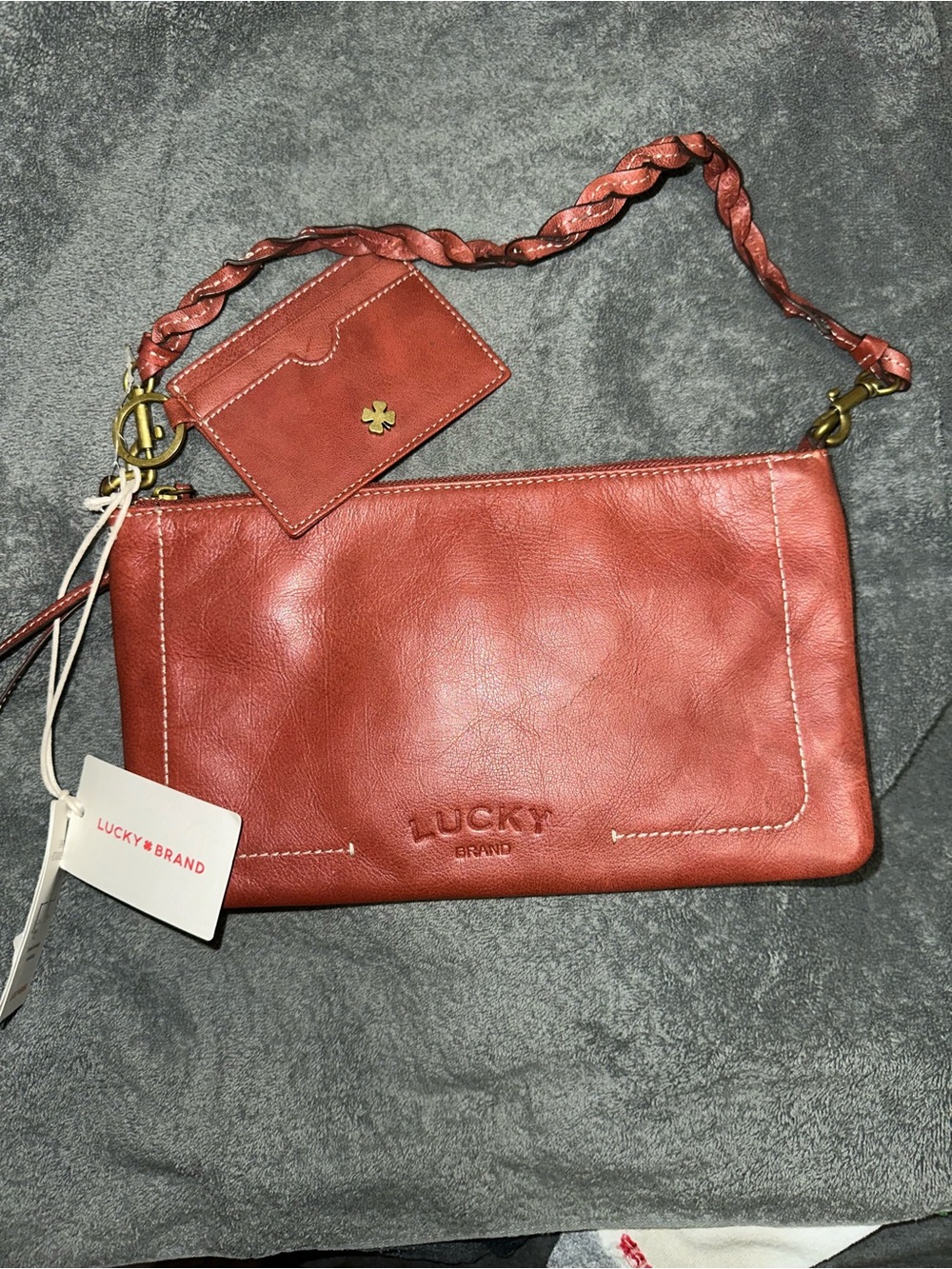 NWT Lucky brand leather wristlet that converts to handbag & detachable card case - Picture 1 of 5